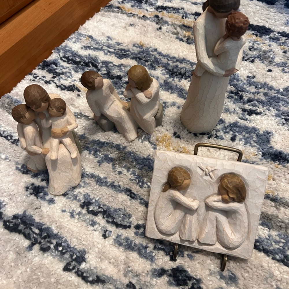 All 4 willow tree figurines.